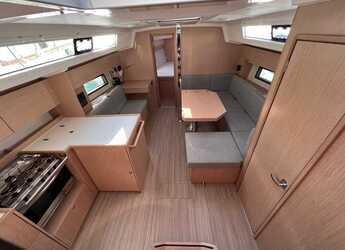 Alquilar velero en Volos - Bavaria C42