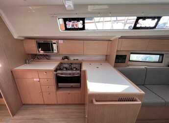 Alquilar velero en Volos - Bavaria C42