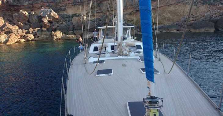 Rent a sailboat in Marina Botafoch - Voyager 70