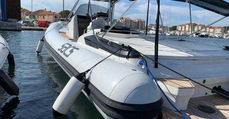 Rent a motorboat in Marina Lav - Sacs Strider 11