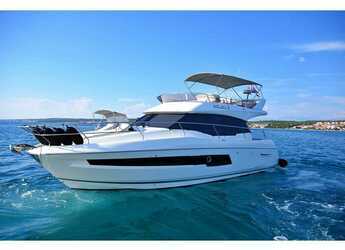 Chartern Sie motorboot in ACI Marina Split - Prestige 460