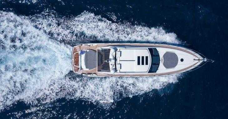 Chartern Sie yacht in Agios Kosmas Marina - Sunseeker Predator 72