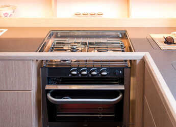 Rent a sailboat in Nidri Marine - Bavaria C50