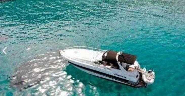 Rent a motorboat in Marina di Scarlino - Pershing 39