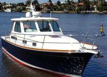 Rent a motorboat in Carloforte - Sabre 34 Hard Top Express