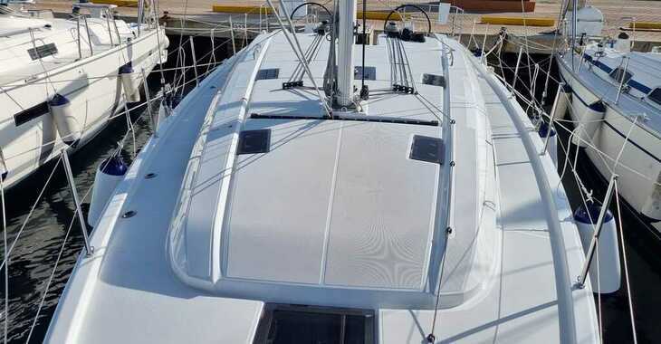 Rent a sailboat in Marina di Portisco - Oceanis 40.1