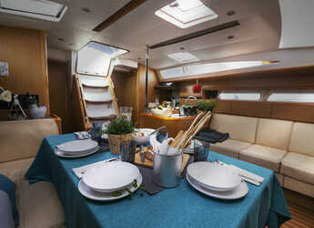 Chartern Sie segelboot in Molosiglio - Darsena Acton - Jeanneau 53