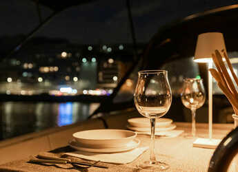 Chartern Sie segelboot in Molosiglio - Darsena Acton - Jeanneau 53