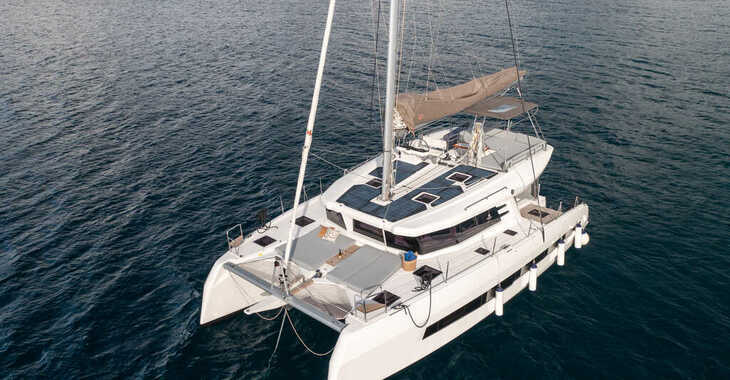 Rent a catamaran in Kremik Marina - Cervetti 44