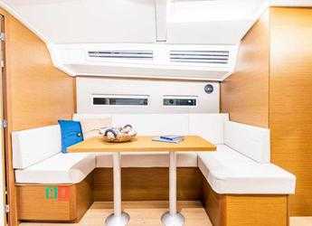Alquilar velero en Lavrion Marina - Sun Odyssey 410