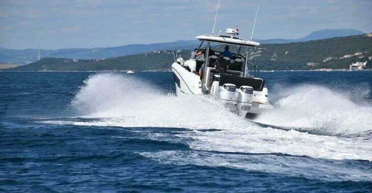 Rent a motorboat in Zadar Marina - Cap Camarat 10.5 WA