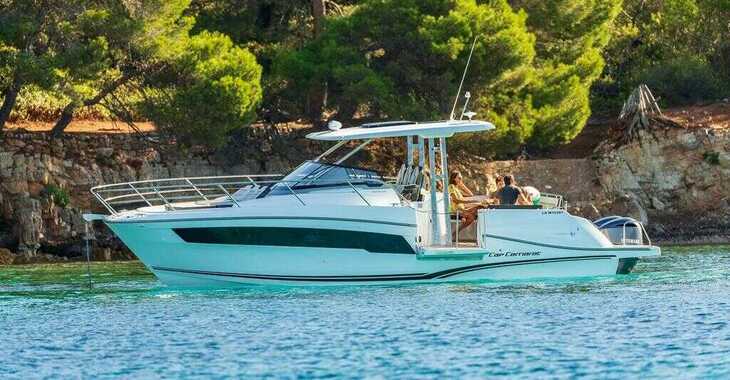 Chartern Sie motorboot in Zadar Marina - Cap Camarat 10.5 WA