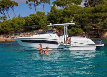 Noleggiare motorboat in Marina Tankerkomerc - Cap Camarat 10.5 WA