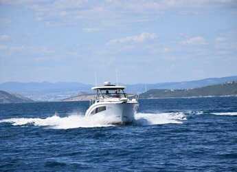 Noleggiare motorboat in Marina Tankerkomerc - Cap Camarat 10.5 WA