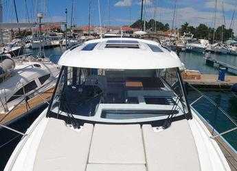Chartern Sie motorboot in Zadar Marina - Antares 9 OB