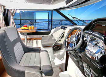 Rent a motorboat in D-Marin Borik - Merry Fisher 895