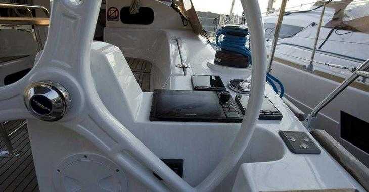 Rent a sailboat in Veruda Marina - Elan Impression 40