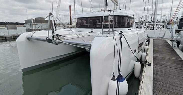 Rent a catamaran in Lefkas Marina - Lagoon 42 (A/C, Watermaker, Gen)_12