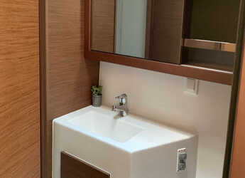 Rent a catamaran in D-Marin Marina Lefkas - Lagoon 42 (A/C, Watermaker, Gen)_12