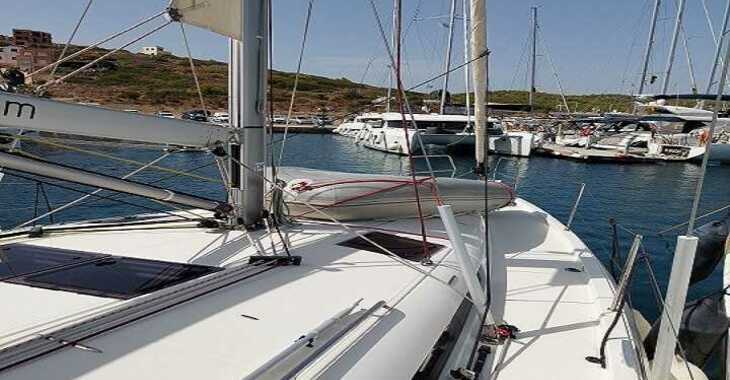 Rent a sailboat in Marina Skiathos  - Sun Odyssey 440 (possible to be converted to 3 cabins)