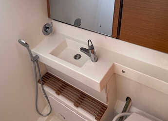 Alquilar velero en Marina Skiathos  - Sun Odyssey 440 (possible to be converted to 3 cabins)