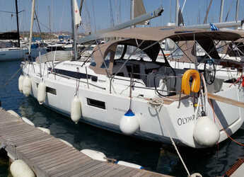 Alquilar velero en Marina Skiathos  - Sun Odyssey 440 (possible to be converted to 3 cabins)