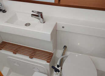 Alquilar velero en Marina Skiathos  - Sun Odyssey 440 (possible to be converted to 3 cabins)