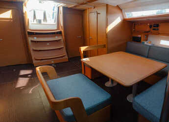 Louer voilier à Marina Skiathos  - Dufour 430