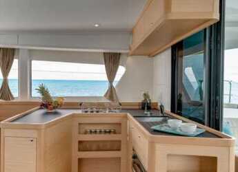 Rent a catamaran in D-Marin Marina Lefkas - Lagoon 42 - 4 + 2 cab.
