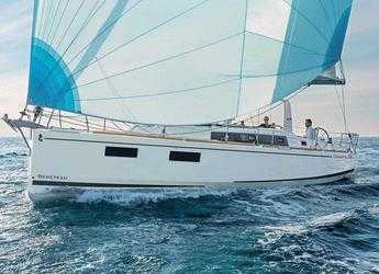 Rent a sailboat in Veruda - Oceanis 38.1