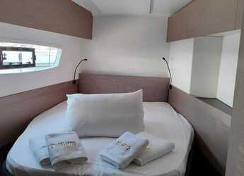 Louer catamaran à Lavrion Marina - Fountaine Pajot Astrea 42