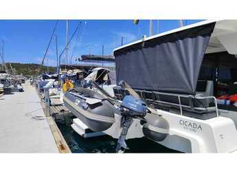 Louer catamaran à Lavrion Marina - Fountaine Pajot Astrea 42
