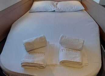 Louer catamaran à Lavrion Marina - Fountaine Pajot Astrea 42