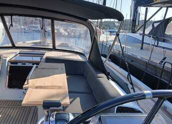 Alquilar velero en Lavrion Marina - First 53