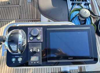 Alquilar velero en Lavrion Marina - First 53