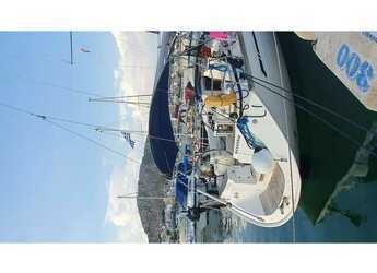 Rent a sailboat in Nikiana Marina - Bavaria 44