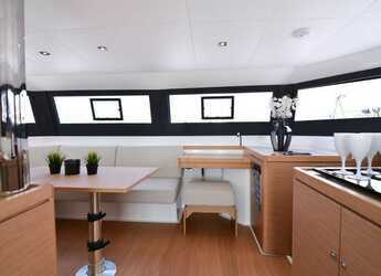Rent a catamaran in Porto Capo d'Orlando Marina - Dufour Catamaran 48