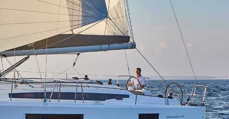 Alquilar velero en Porto Capo d'Orlando Marina - Sun Odyssey 410