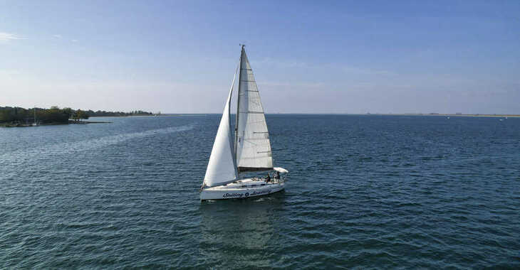 Rent a sailboat in Keramoti Marina - Bavaria 35 Match