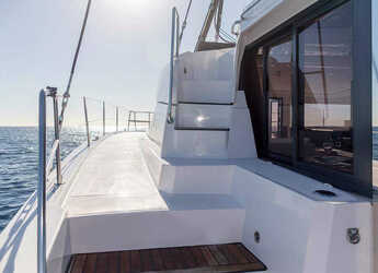 Alquilar catamarán en Keramoti Marina - Bali 4.2