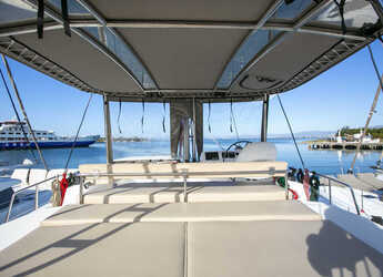 Rent a catamaran in Keramoti Marina - Bali 4.3