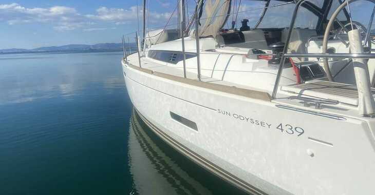 Rent a sailboat in Keramoti Marina - Sun Odyssey 439