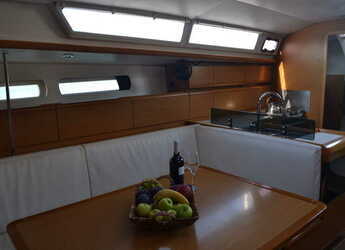 Rent a sailboat in Keramoti Marina - Sun Odyssey 439