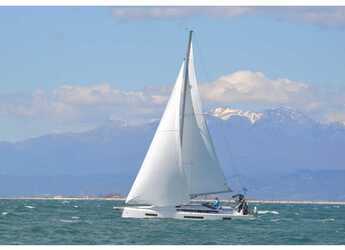Chartern Sie segelboot in Volos - Sun Odyssey 440