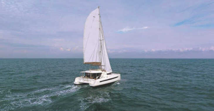 Rent a catamaran in Marina Fort Louis - Bali 5.4.