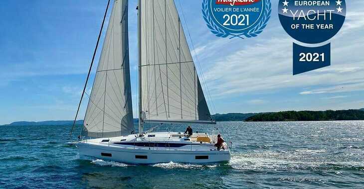 Rent a sailboat in Nikiana Marina - Bavaria C42