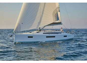 Rent a sailboat in Nikiana Marina - Sun Odyssey 410
