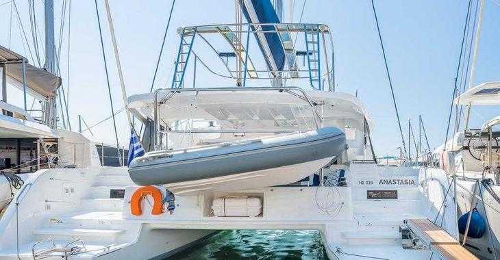 Rent a catamaran in Marina Zeas - Lagoon 46 
