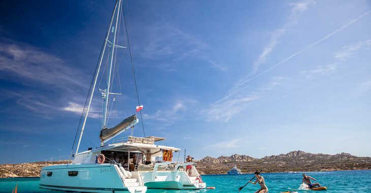 Chartern Sie katamaran in SCT Marina Trogir - Saba 50