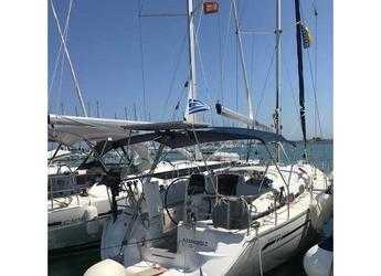 Rent a sailboat in Perigiali Quay - Bavaria 37 Cruiser